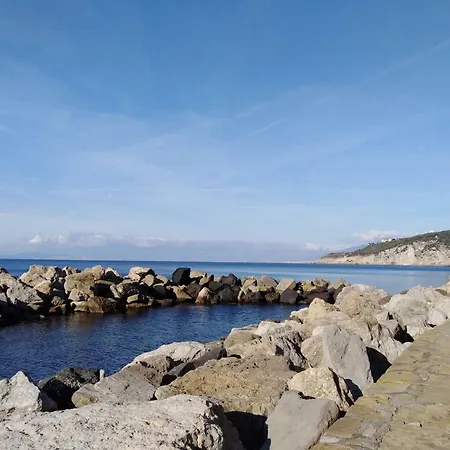 La Casa Sulla Scogliera Holiday home