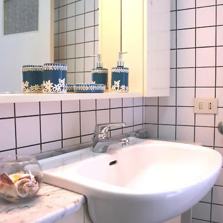 La Casa Sulla Scogliera Holiday home *