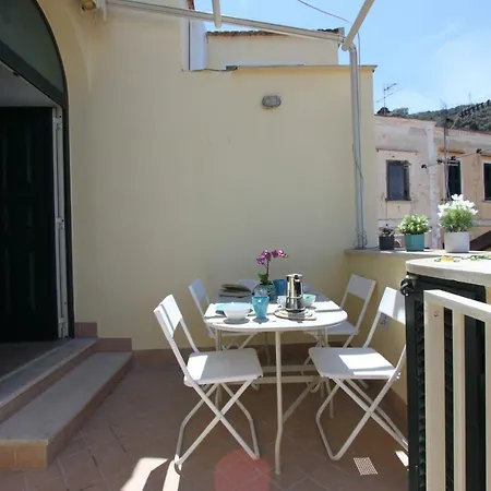 Vakantiehuis La Casa Sulla Scogliera